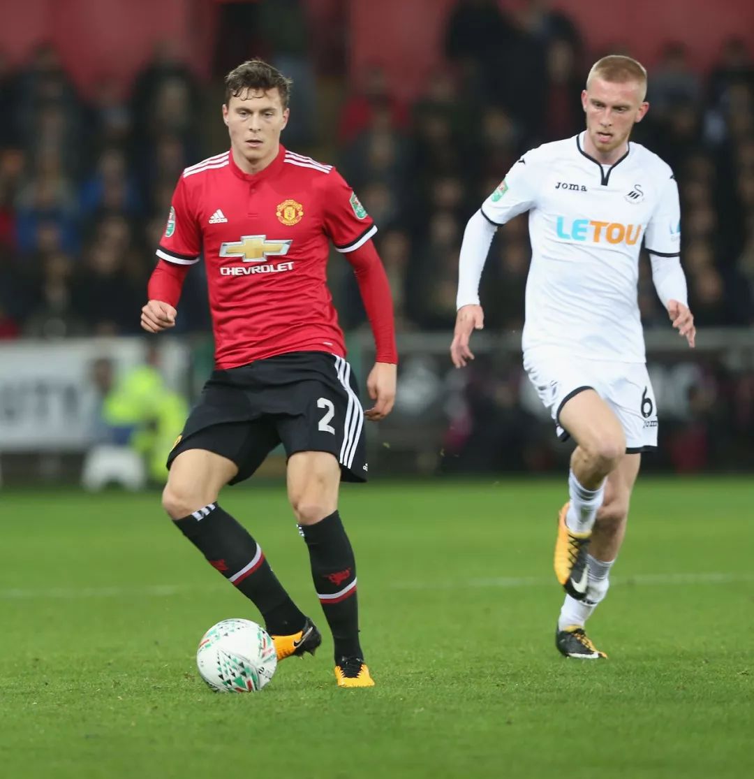 济济闻名 济济闻名